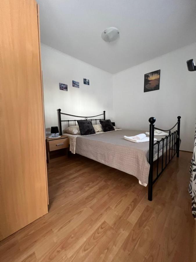 Hukic A2 And A1 Apartment Fazana Ngoại thất bức ảnh